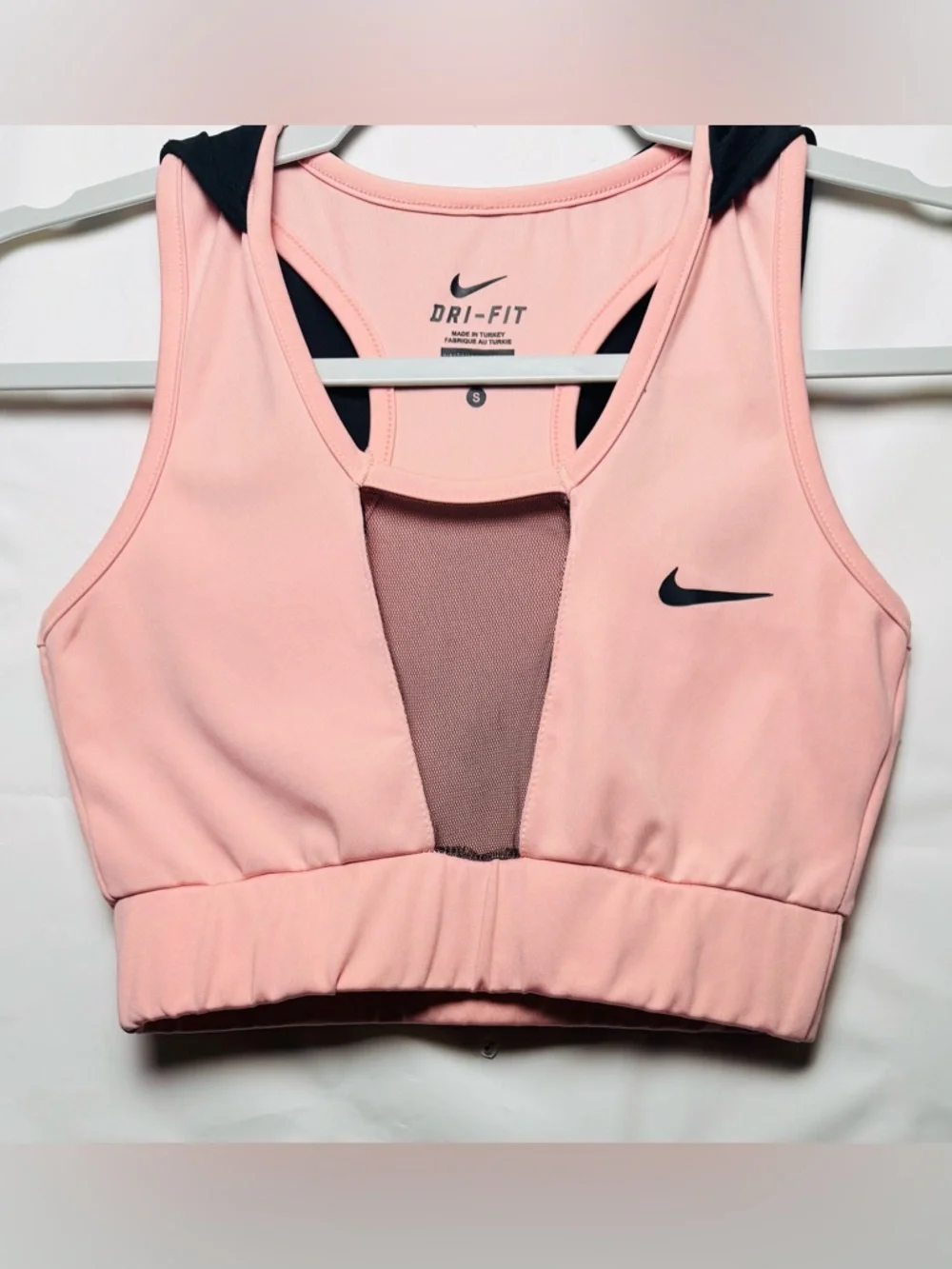 Nike Pink & Black Dri-FIT Mesh Front Women’s Sports Bra, Small.NWOT